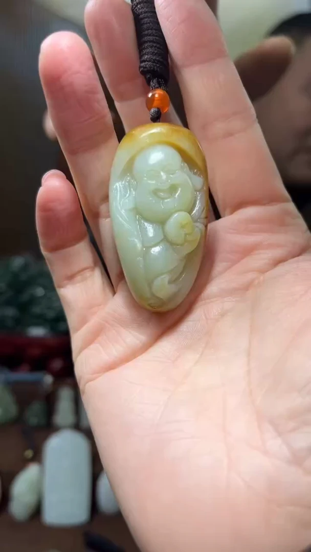 颈饰未镶嵌和田玉·