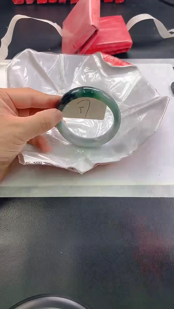 未镶嵌手镯翡翠146