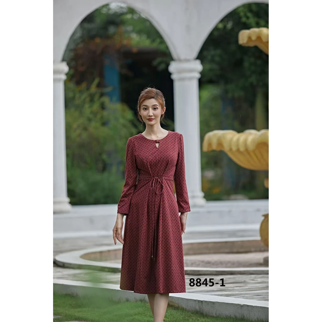 Q176--Q186秋季中长裙格纹长袖V领连衣裙女装长裙收腰红色法式