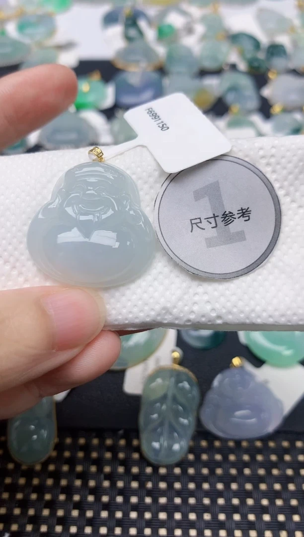 颈饰18K金镶嵌翡翠天然缅甸A货翡翠