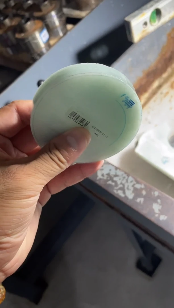 未镶嵌手镯定制翡翠手镯