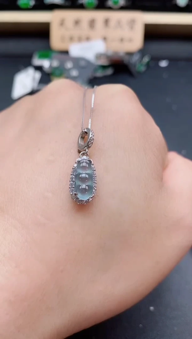 套链银S925镶嵌翡翠1