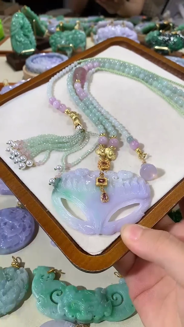 颈饰未镶嵌翡翠翡翠吊坠