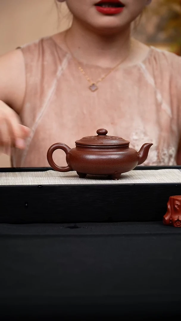 茶壶紫砂底槽青三足大彬