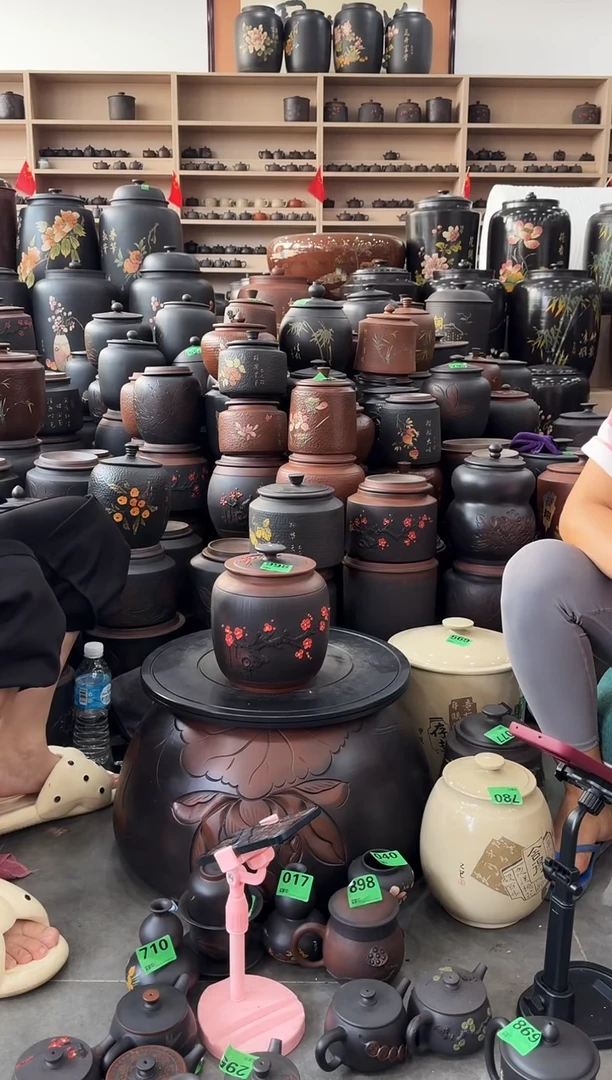 罐瑕疵茶叶罐  998  冬瓜红梅