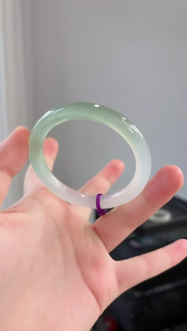 玛瑙/玉髓手镯未镶嵌58圈