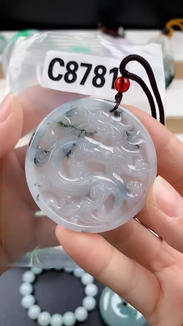 颈饰未镶嵌翡翠天然翡翠吊坠挂件