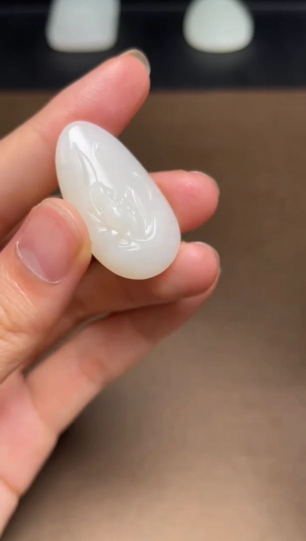 颈饰未镶嵌和田玉11