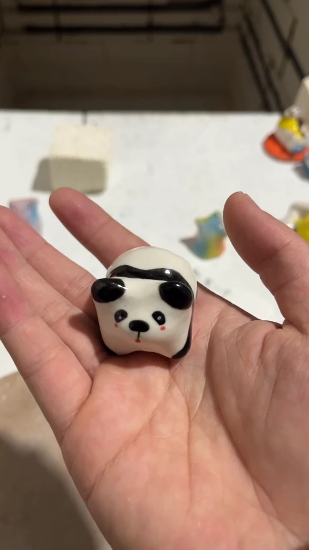 【闪购商品】摆件微瑕手工陶瓷摆件82