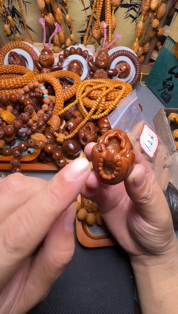 手串橄榄核无相佛一对