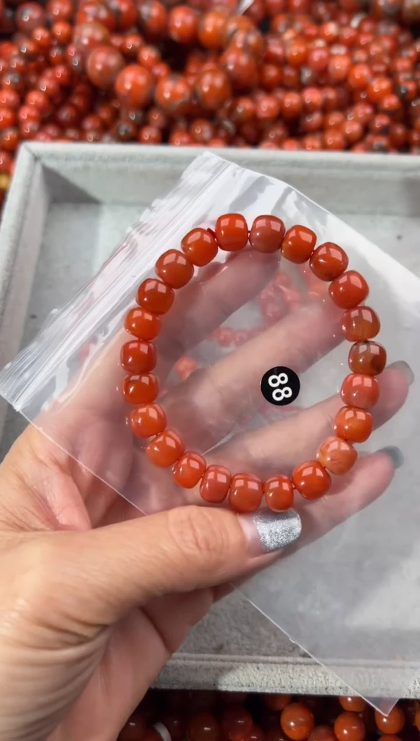 未镶嵌手串南红玛瑙9+