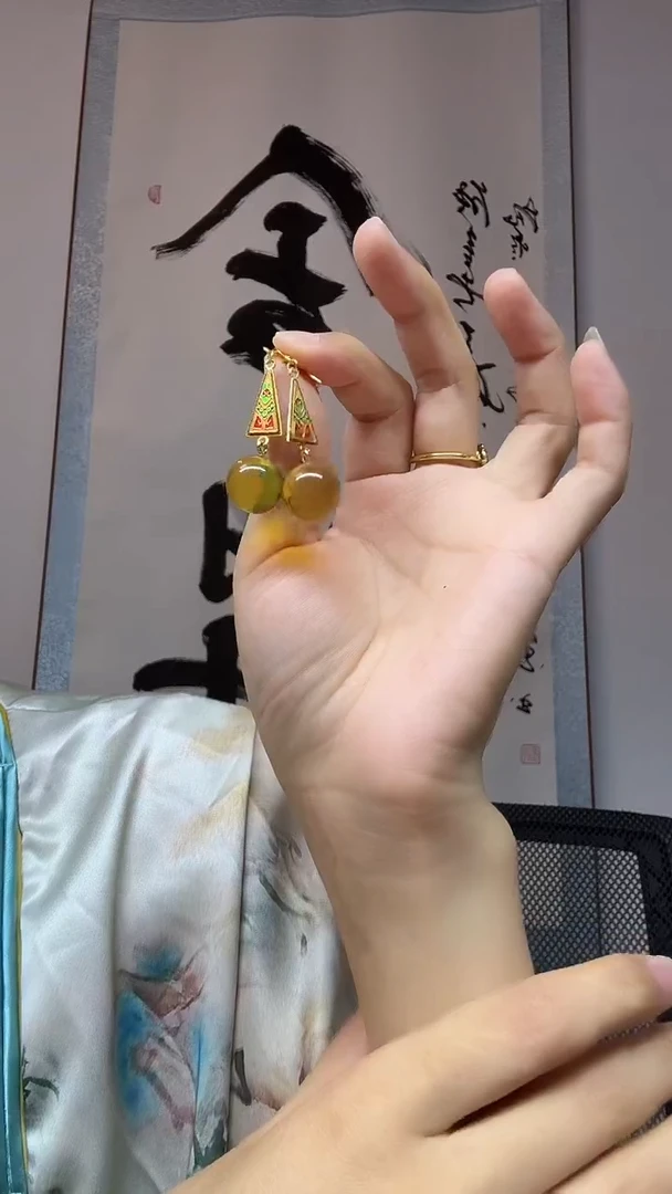 琥珀未镶嵌耳饰耳钩金蓝珀卡13