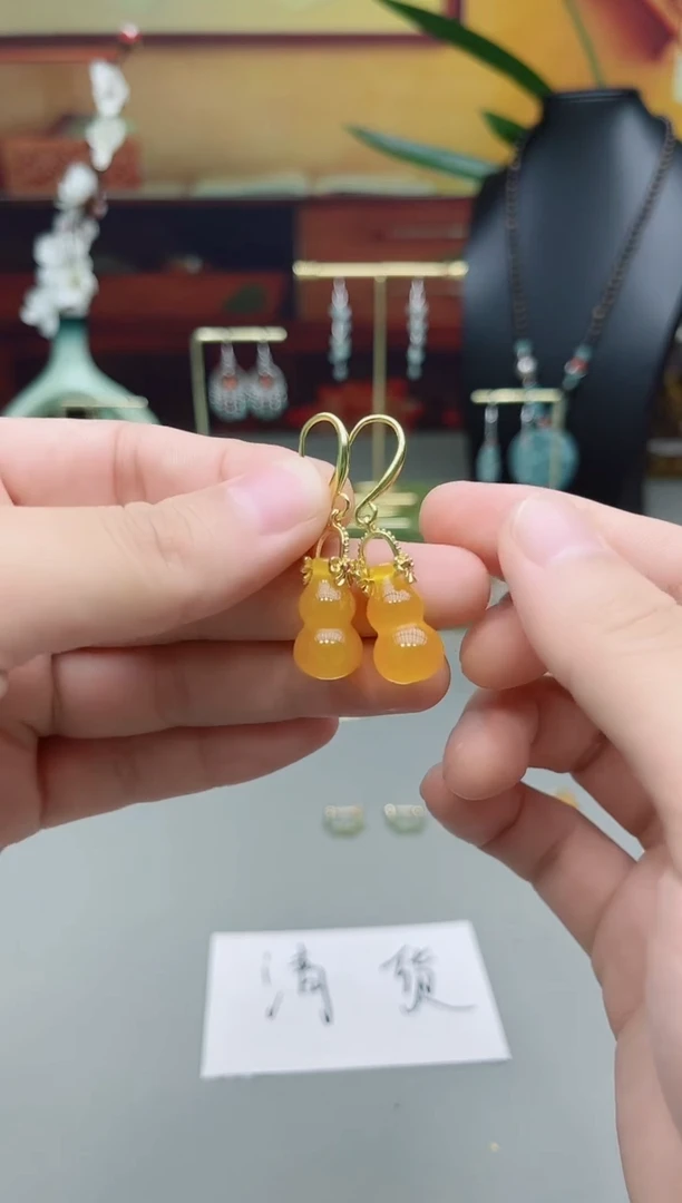 未镶嵌耳饰玛瑙/玉髓333