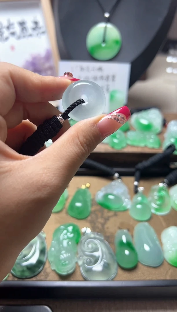 颈饰未镶嵌翡翠所见即所得，一图一物