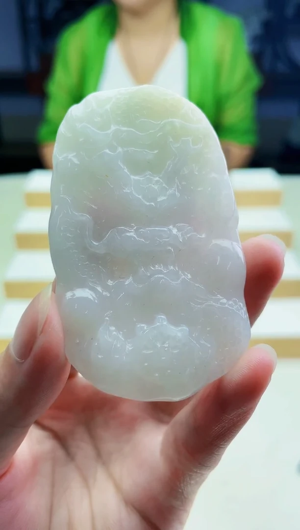 颈饰未镶嵌翡翠09280039