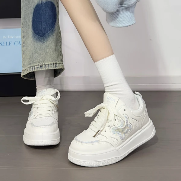 人本透气小白鞋女轻便2025夏季百搭休闲时尚爆款软底原创厚底板鞋