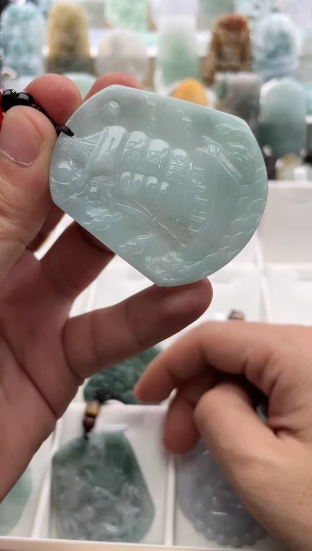 【闪购商品】翡翠颈饰未镶嵌..../1/20/ 44