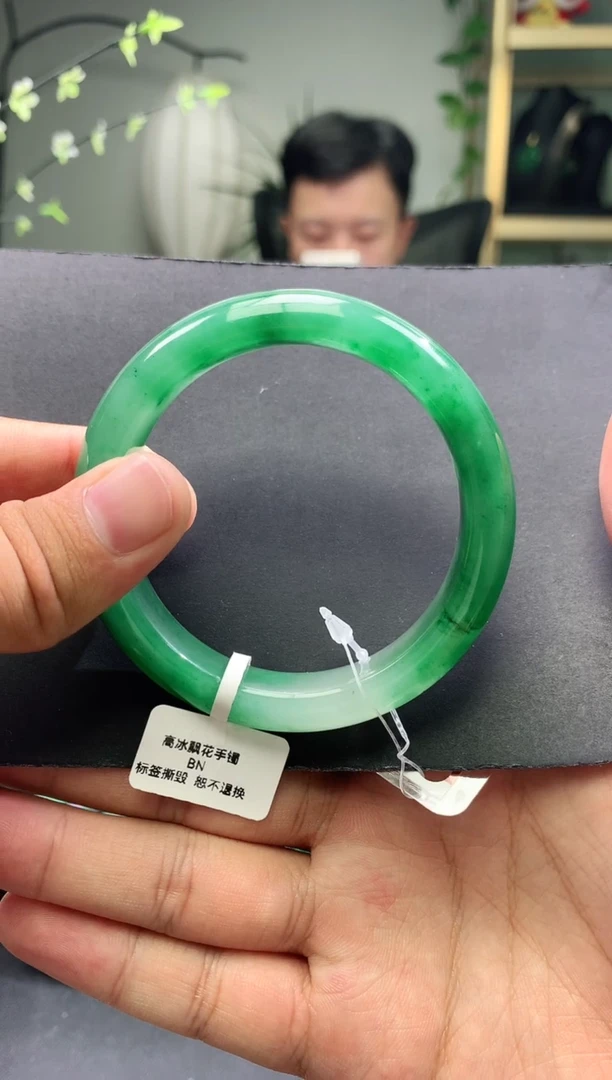 未镶嵌手镯石英质玉序号圈口57