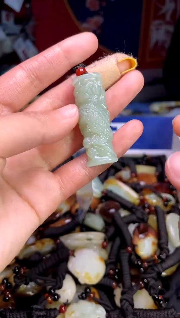 【闪购商品】和田玉颈饰未镶嵌123