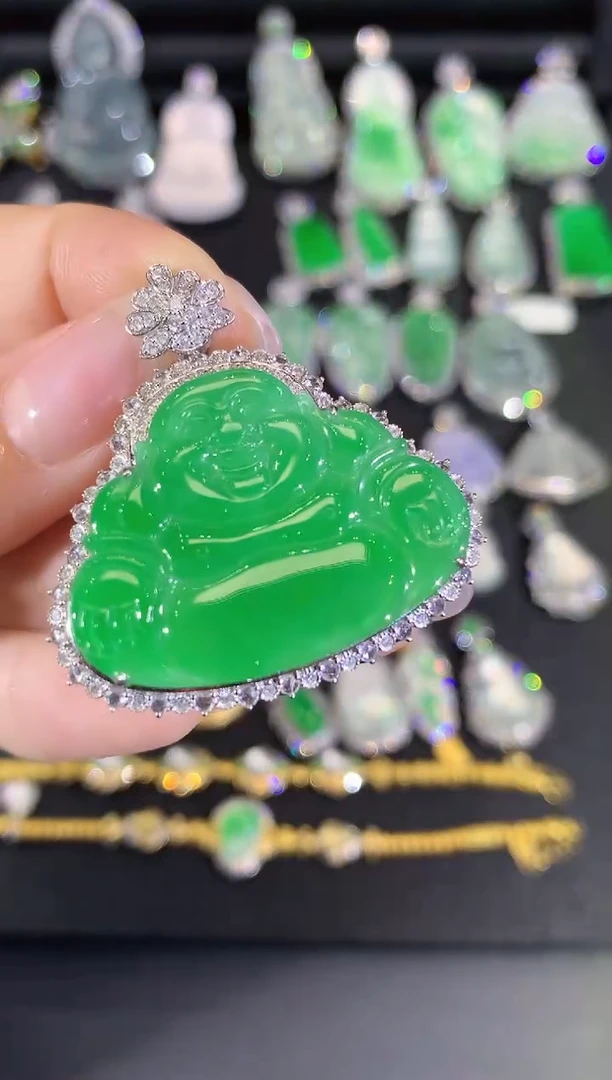 吊坠(不含链)18K金镶嵌翡翠红*鹃35-佛公（不含链和扣