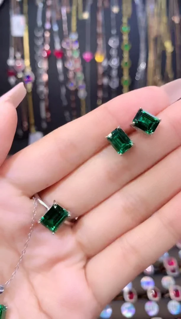 耳坠透辉石银S925镶嵌银色68