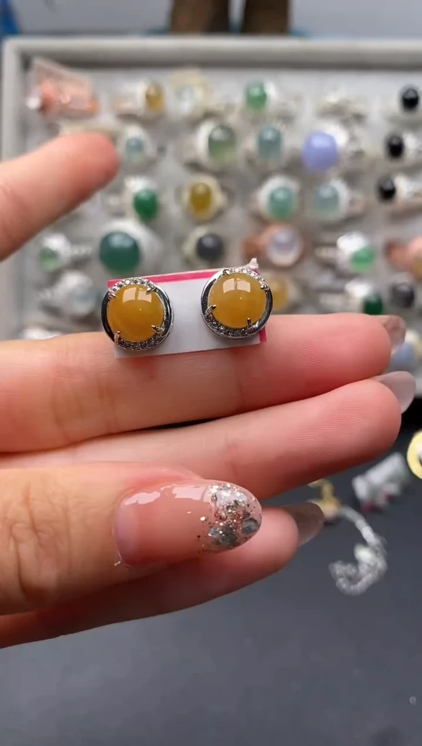 翡翠戒指银S925镶嵌天然A货翡翠88888+3