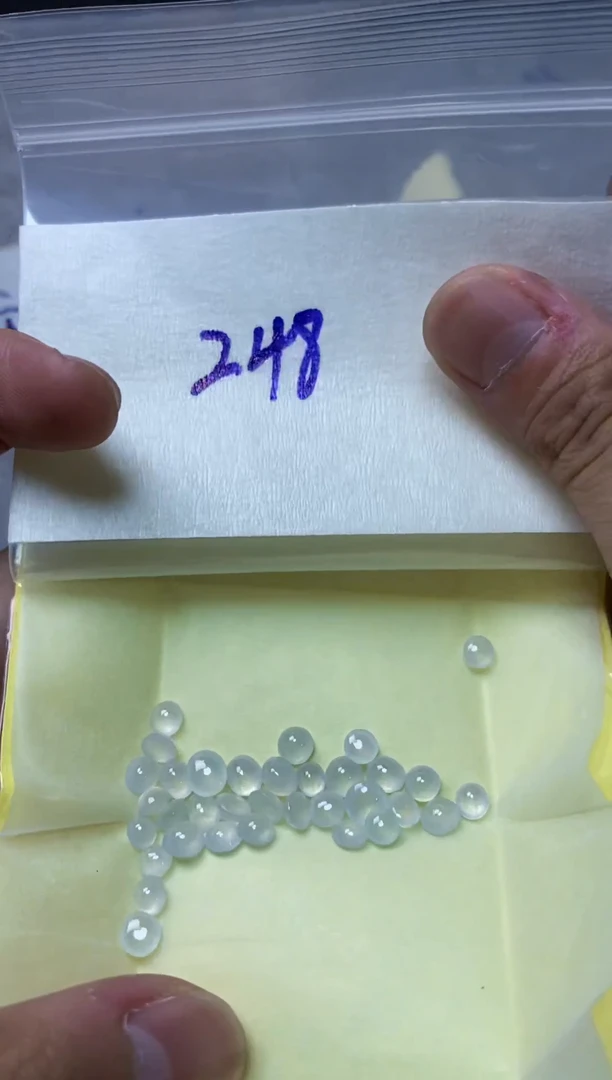 未镶嵌定制翡翠1