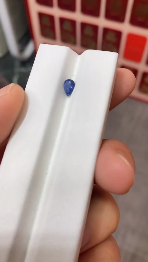裸石蓝宝石0.52ct蓝宝石