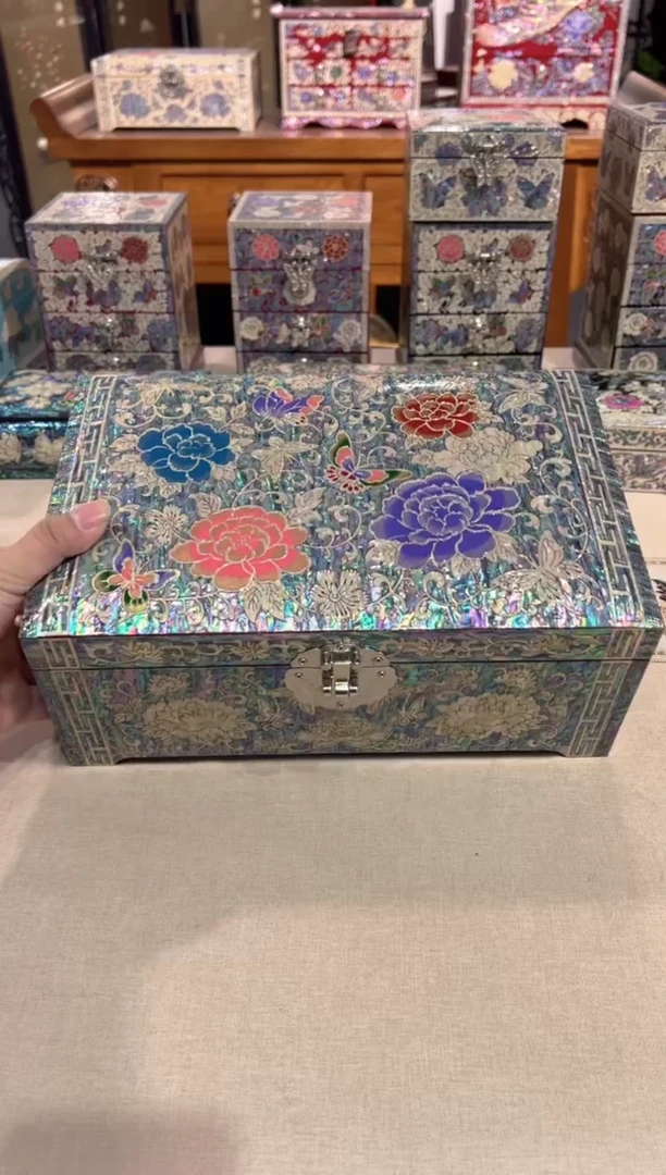 【闪购商品】紫底全满螺·弘贝雅螺钿漆器文化馆