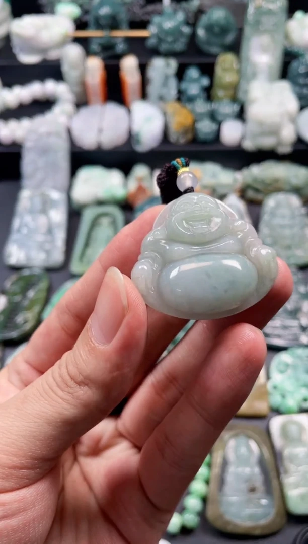 颈饰未镶嵌翡翠27  天然翡翠a货  大肚佛