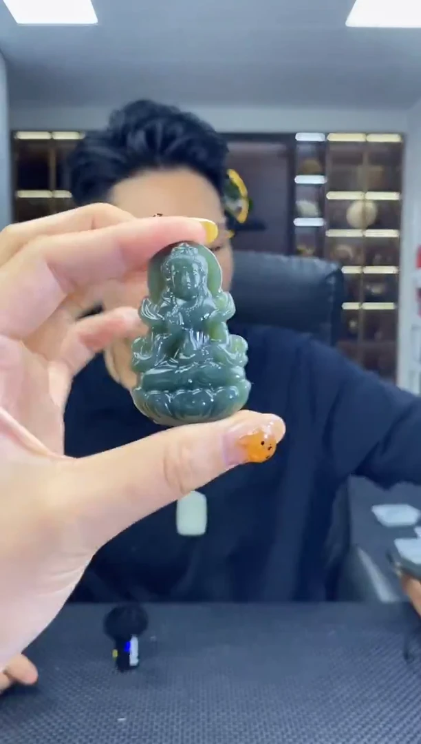 颈饰未镶嵌和田玉观音