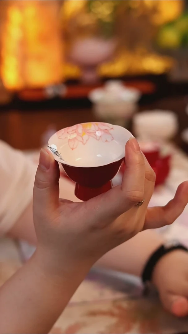 富华小茶杯哈哈哈