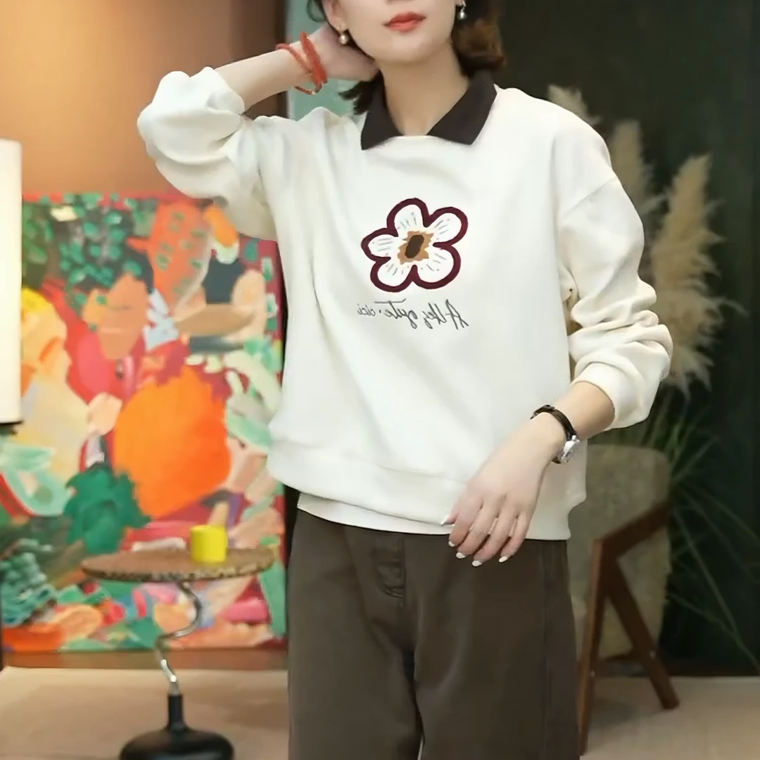 【奶油花信】秋季洋气女款长袖设计轻奢时尚休闲百搭卫衣LK2507827