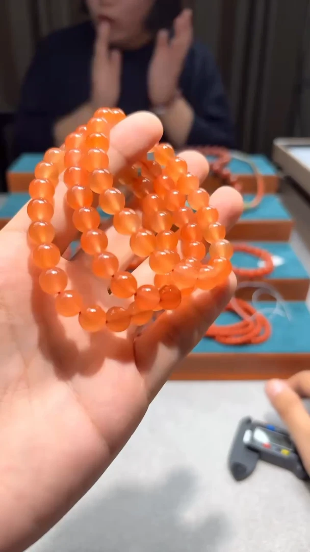 颈饰未镶嵌南红玛瑙冰橙色单圈手串多样性发一件