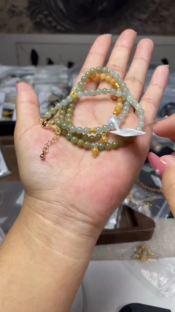 颈饰未镶嵌翡翠项链