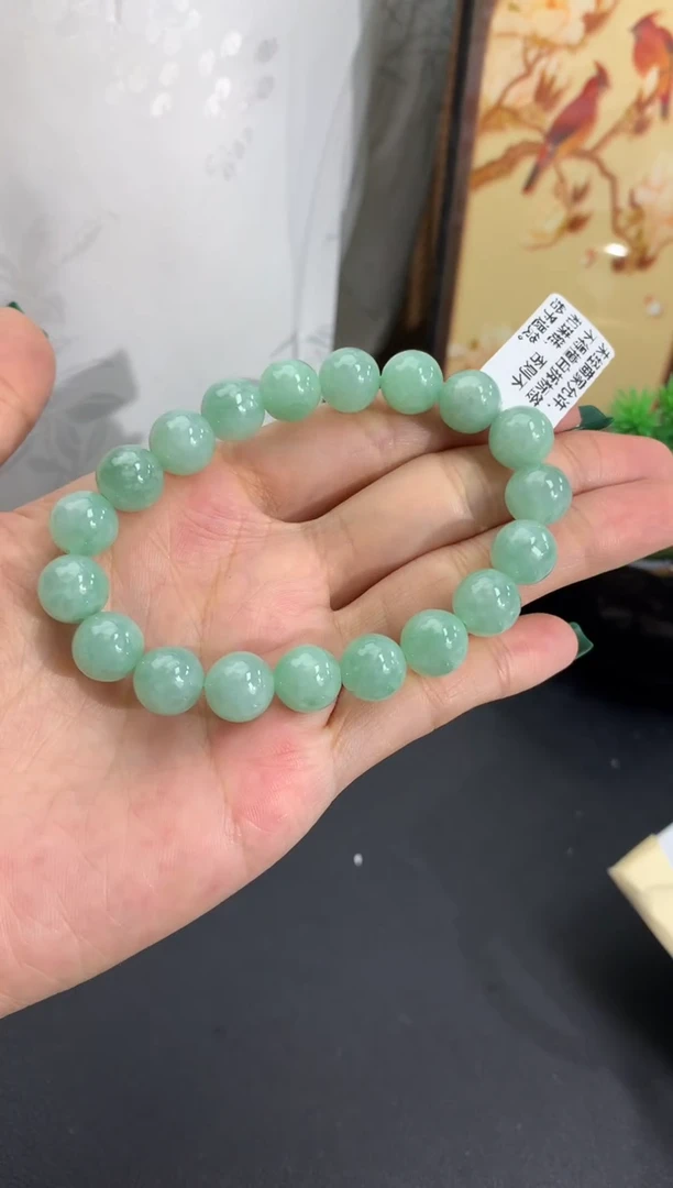 未镶嵌手串翡翠细糯 卡9.8mm