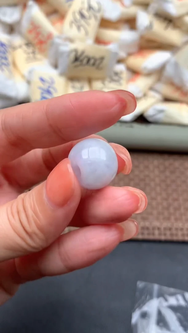 未镶嵌挂件翡翠1