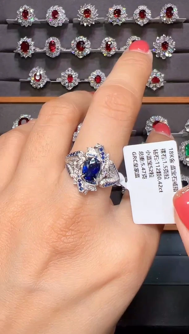 戒指蓝宝石18K金镶嵌1.5ct/GRC/皇家蓝