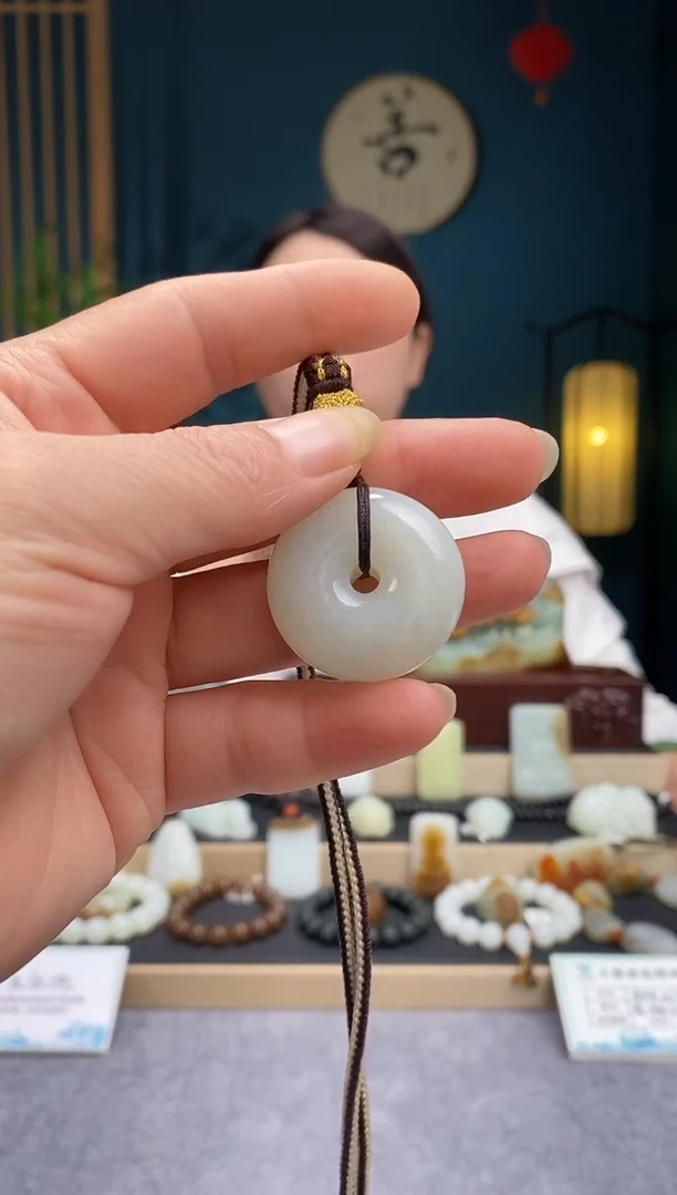 吊坠(不含链)未镶嵌和田玉吊坠