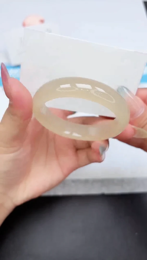 石英质玉手镯未镶嵌251-56