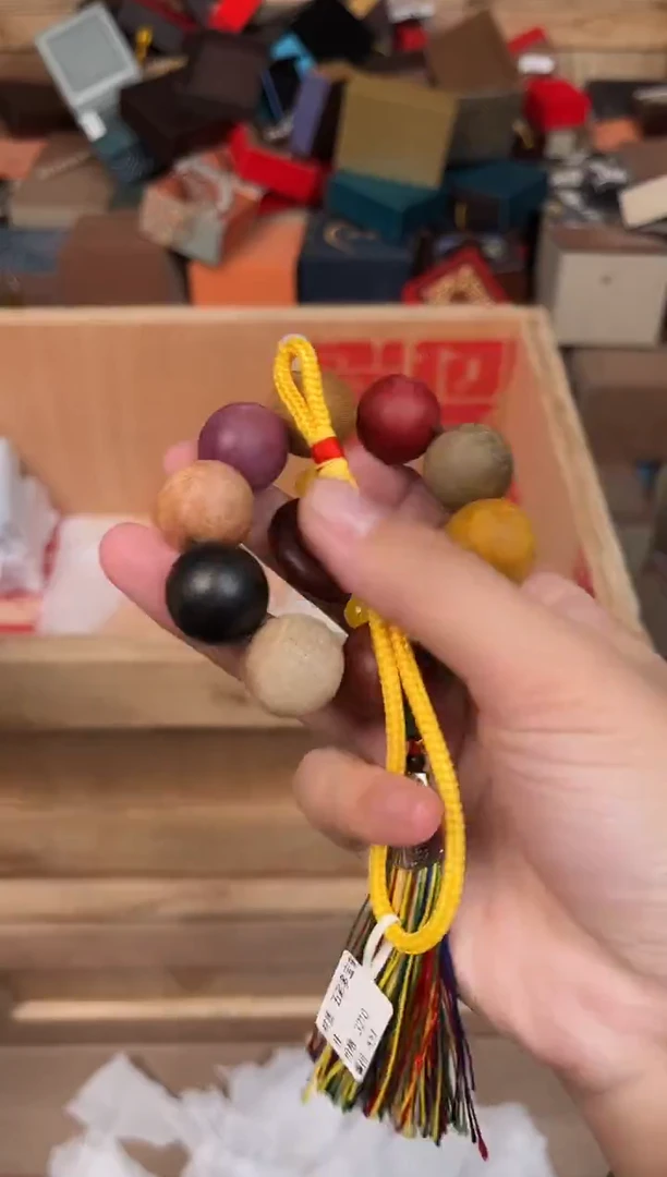 戈月甄选闪购商品V无礼盒