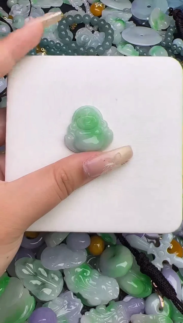 翡翠未镶嵌颈饰天然缅甸翡翠吊坠