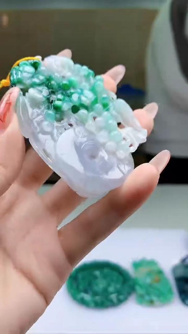 【闪购商品】定制翡翠未镶嵌4917ty-毛货挂件83