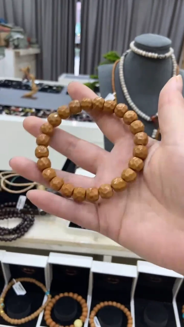 非洲檀香无事牌猴头无相手串