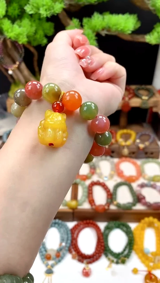 未镶嵌玛瑙手饰凤九