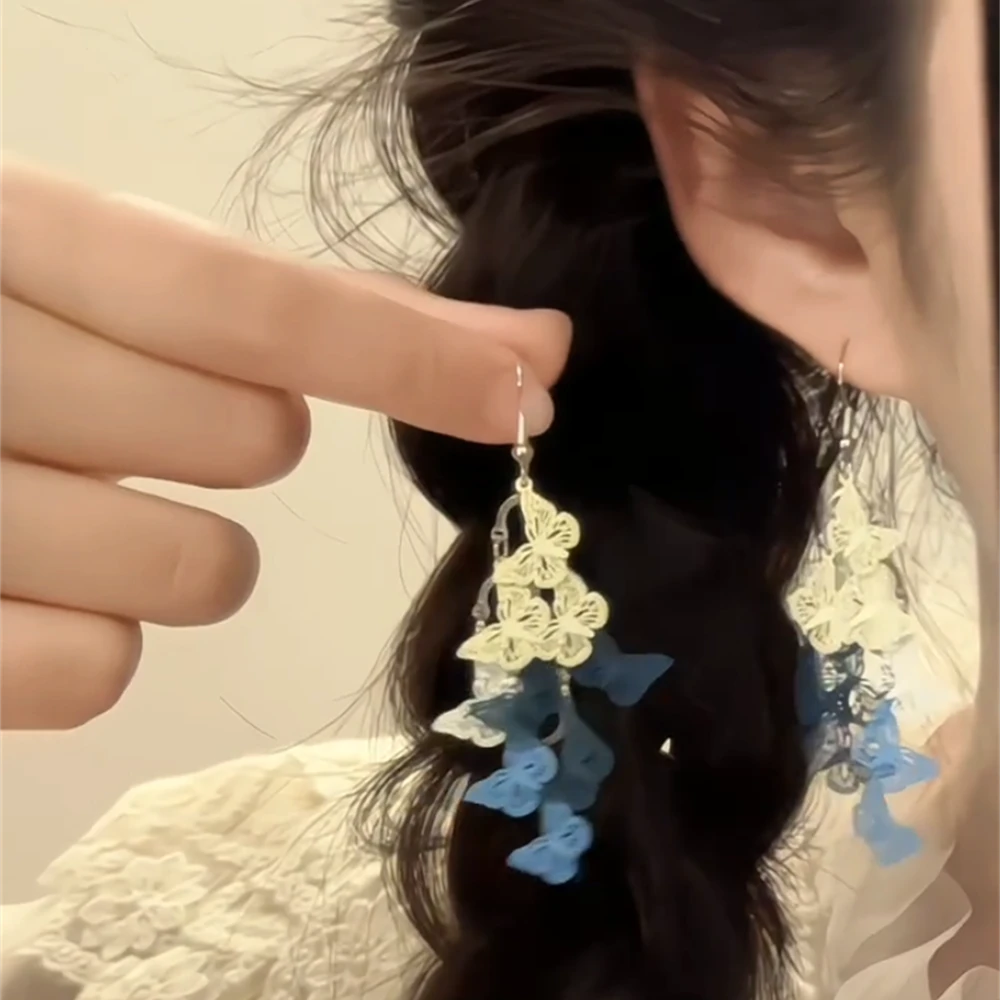 铜合金耳饰 蓝白镂空蝴蝶流苏耳环女精致耳钉轻奢小众高级感耳饰
