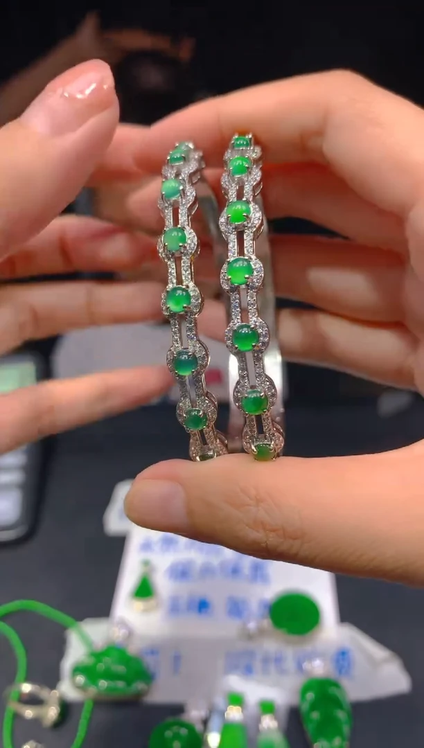 定制翡翠未镶嵌381多样性发货（发其一）