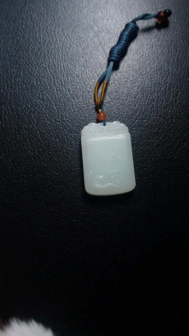 颈饰未镶嵌和田玉无事牌