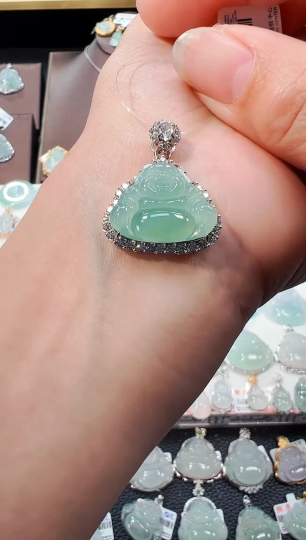 【闪购商品】翡翠吊坠(不含链)银S925镶嵌佛公吊坠