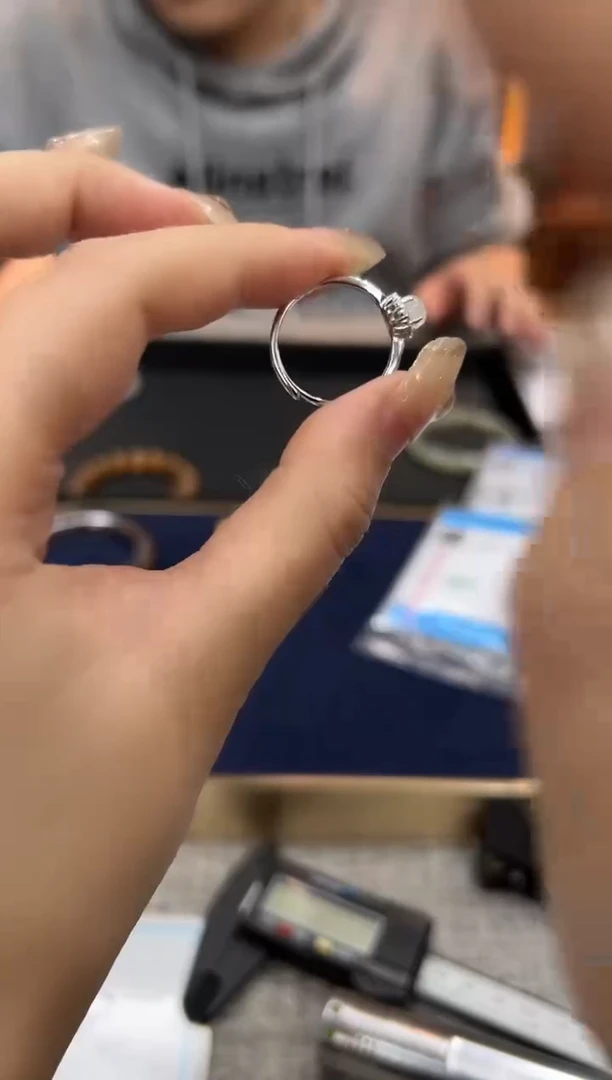 【闪购商品】和田玉戒指银S925镶嵌戒指-530225